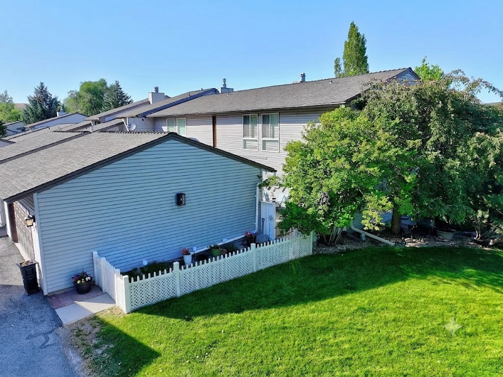 15 Cedar Hills Dr Pocatello
